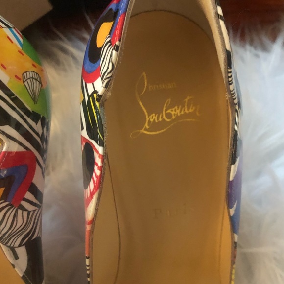 Mosaic Christian Louboutin - Picture 8 of 12